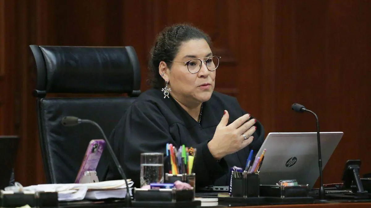 TEPJF deja a Lenia Batres sin su apodo en la boleta de la elección judicial